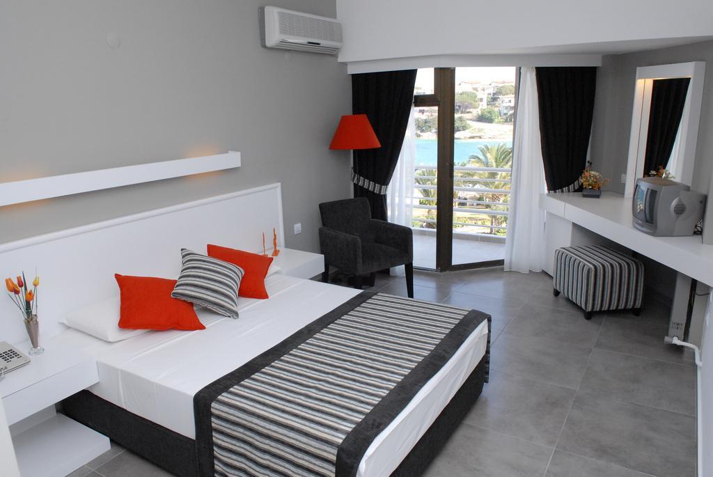 Cesme Ladin Hotel Exterior foto