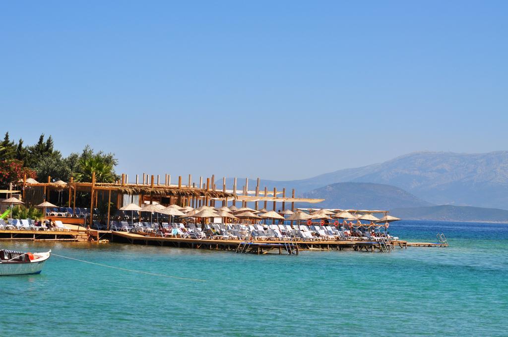 Cesme Ladin Hotel Exterior foto